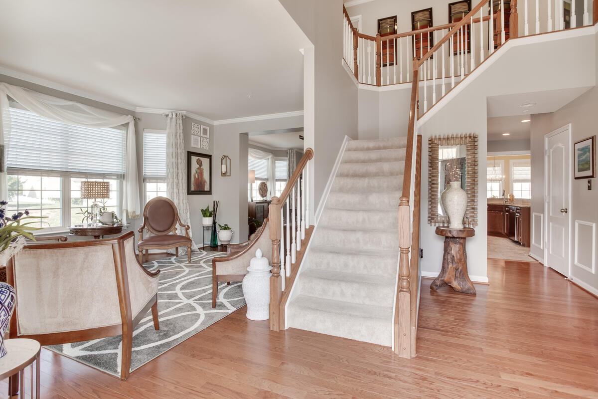 Grand Entryway · White Plains, MD